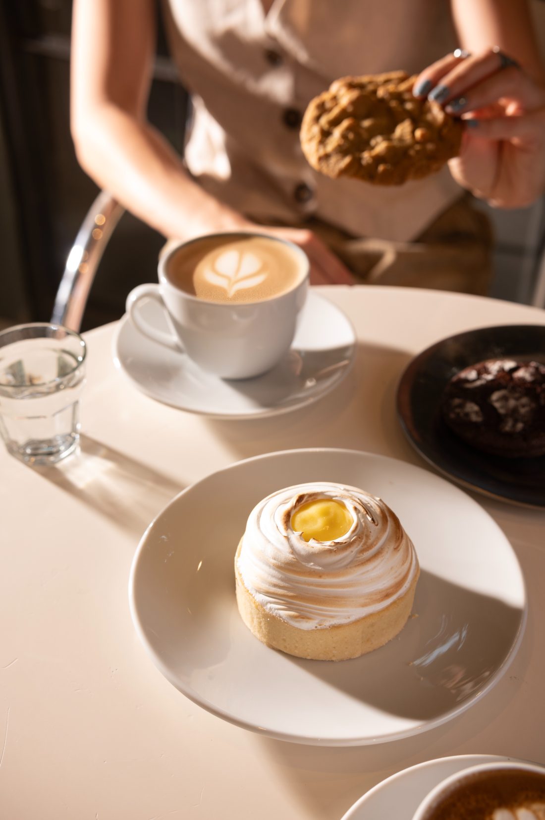 Lemon pie y café